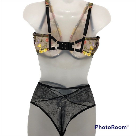 Victoria’s Secret 34F & Medium Cheeky Panty Dream Angels Plunge Floral … - Picture 8 of 12